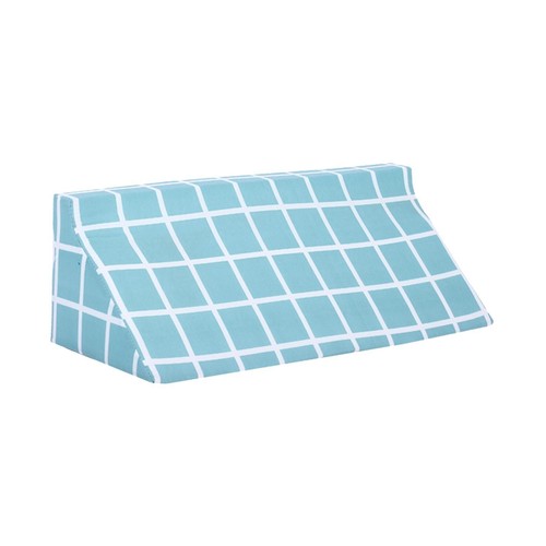 Triangular wedge pillow