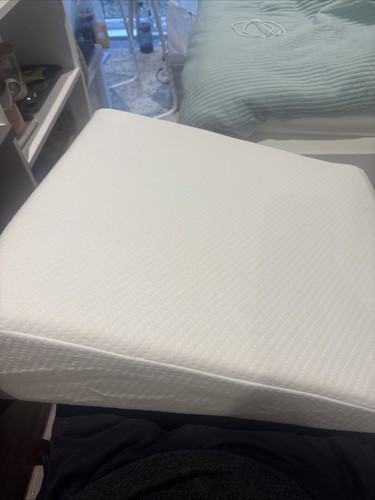 Memory foam wedge support - foam,